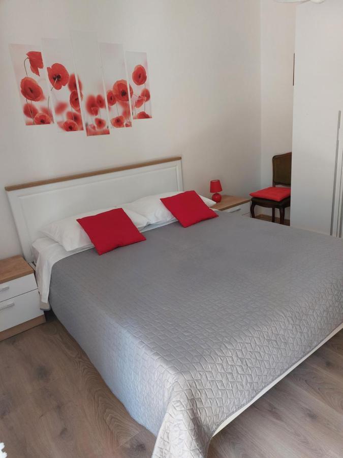 Soba Ana Hotel Крес Екстериор снимка